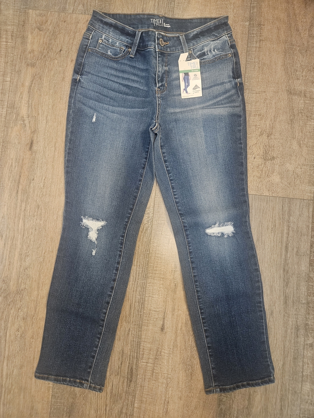 Time and Tru Women's Blue Straight-Leg Distressed Jeans
